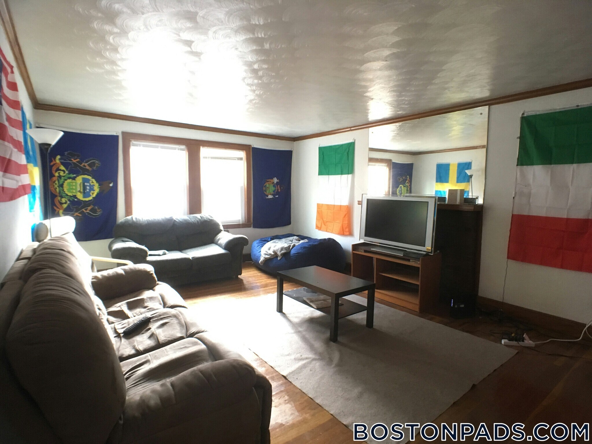 Building Photo - 22 Radnor Rd