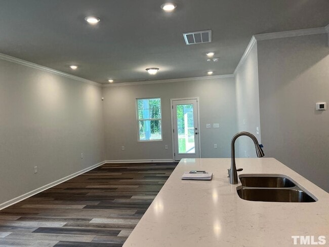 Building Photo - 4404 Olde Waverly Wy