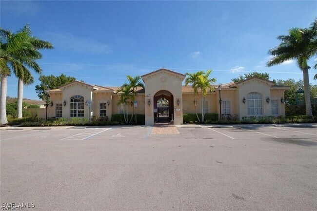 Building Photo - 3809 Clearbrook Ln