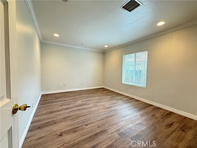 Building Photo - 603 E Longden Ave