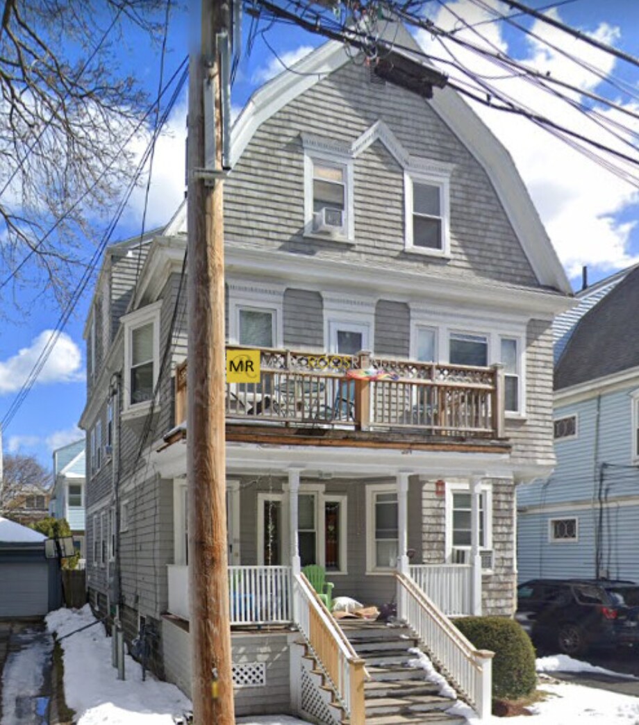 Building Photo - 69 Bromfield Rd