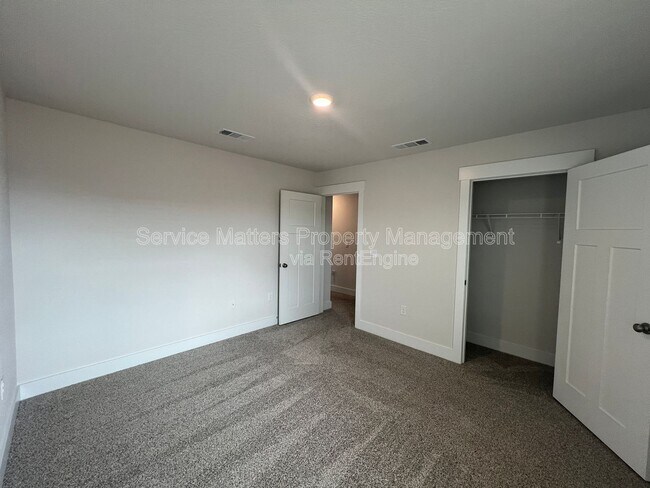 Building Photo - 5964 Sargassum Ln