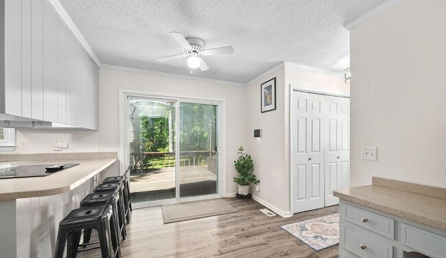 Building Photo - 3312 Shannon Cir