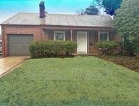 Building Photo - 1108 Collingwood Dr
