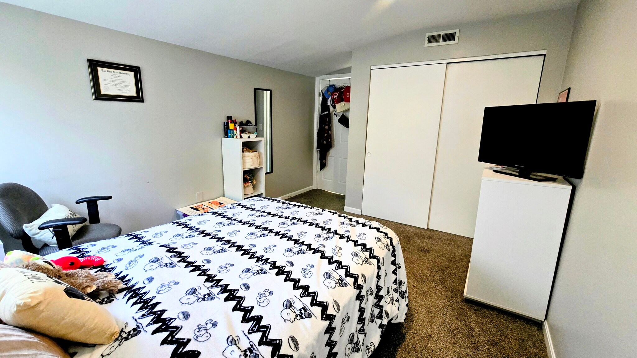 Bedroom One, Main Floor - 806 Main St