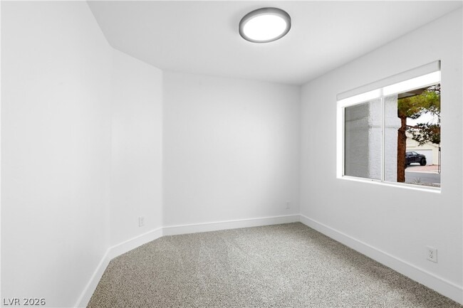 Building Photo - 4818 Carefree Dr