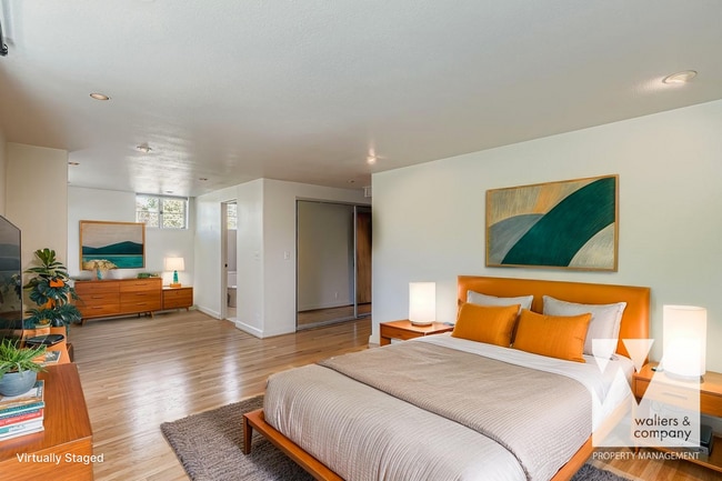 Building Photo - 701 S Milwaukee St