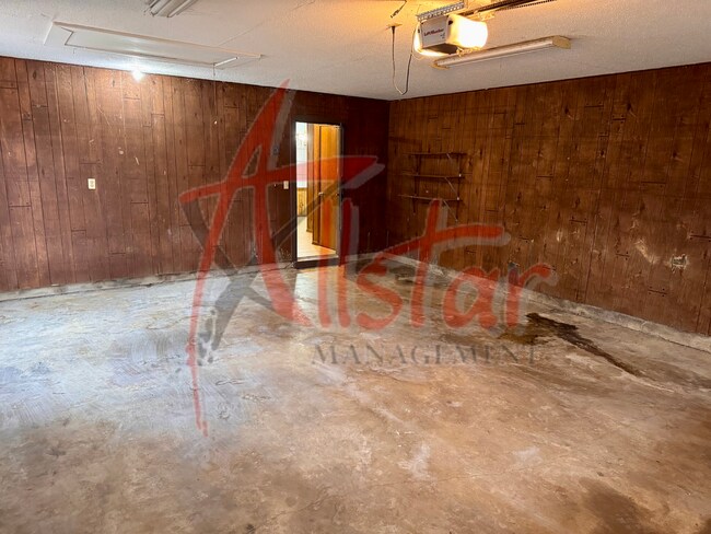 Building Photo - 4241 Faye Dr