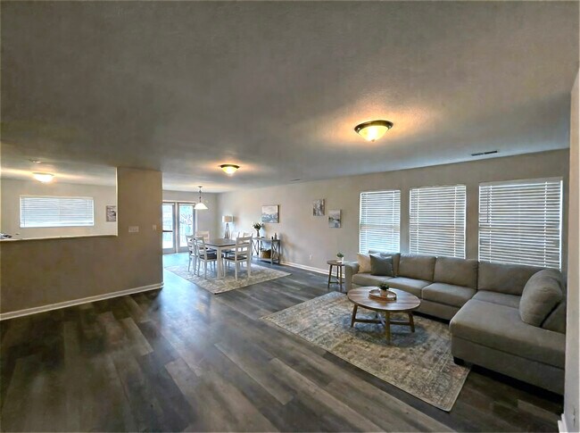 Building Photo - 177 Harold Murphy Dr