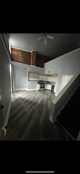 Building Photo - 11 S 2nd St