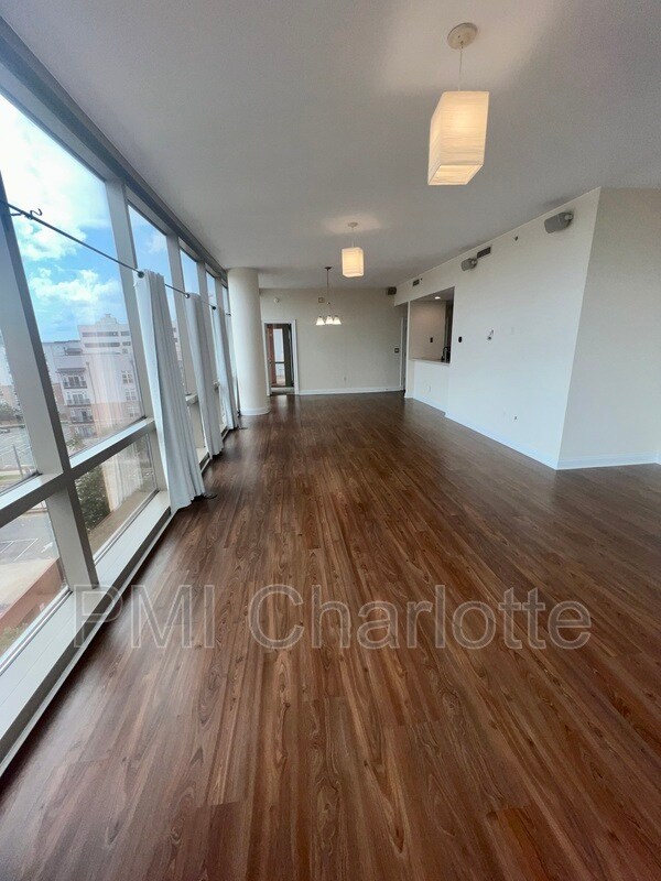 Building Photo - 315 Arlington Ave
