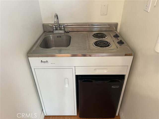 Building Photo - 168 Merrill Ave