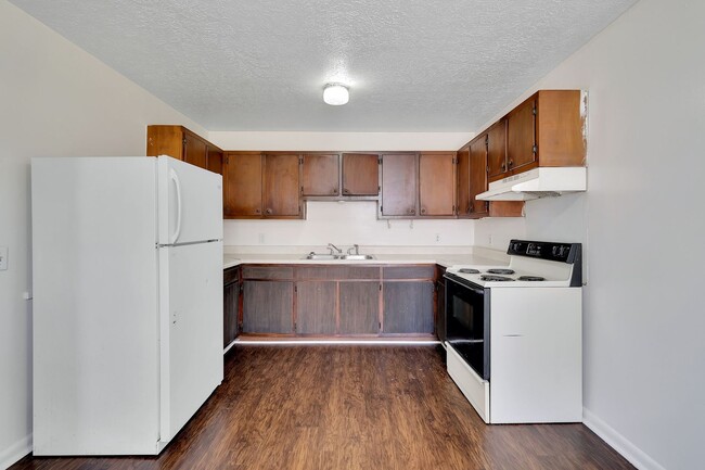 Building Photo - 2 Bedroom, 1 Bathroom Duplex in Gallatin!