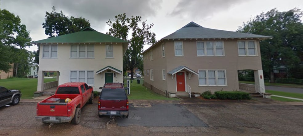 Primary Photo - 500 E 4th St