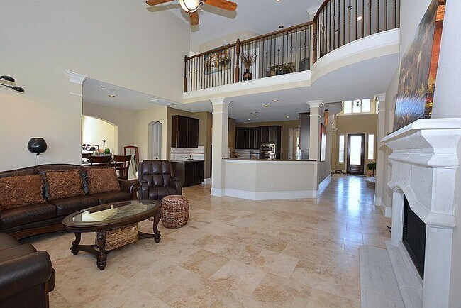 Building Photo - 26910 Boulder Hill Ct