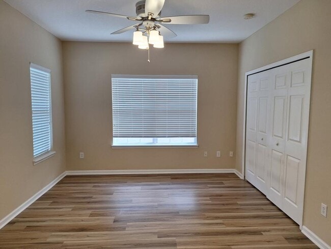 Building Photo - 3 bedroom in Jacksonville FL 32256