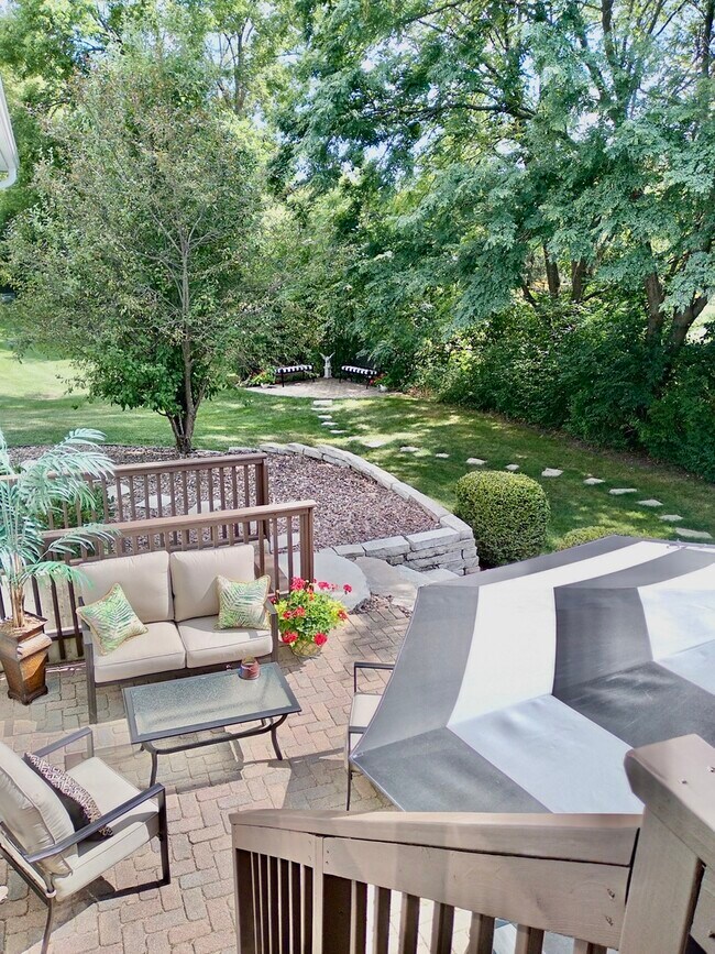 Building Photo - 628 Krpan Ct