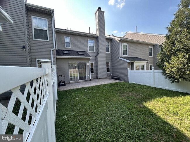 Building Photo - 2623 Virginia Ln