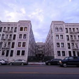 Building Photo - 2121 James M Wood Blvd
