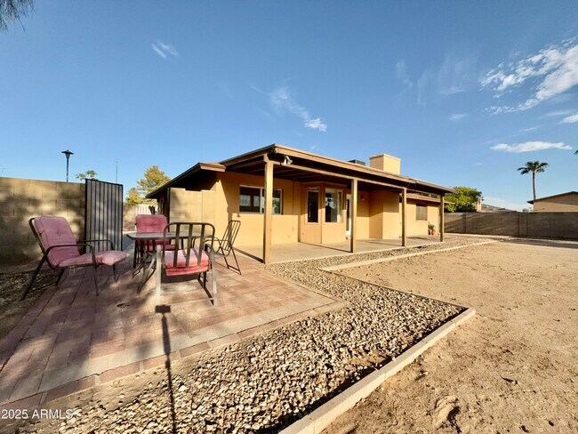 Building Photo - 13410 North 47th Pl