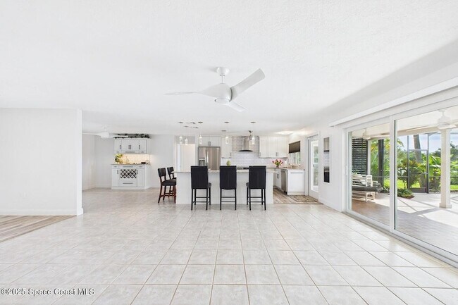 Building Photo - 778 Nassau Rd