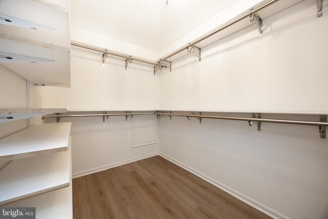 Building Photo - 730 Whitetail Cir