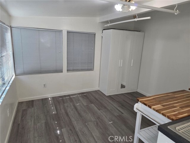 Building Photo - 554 Hawthorne St