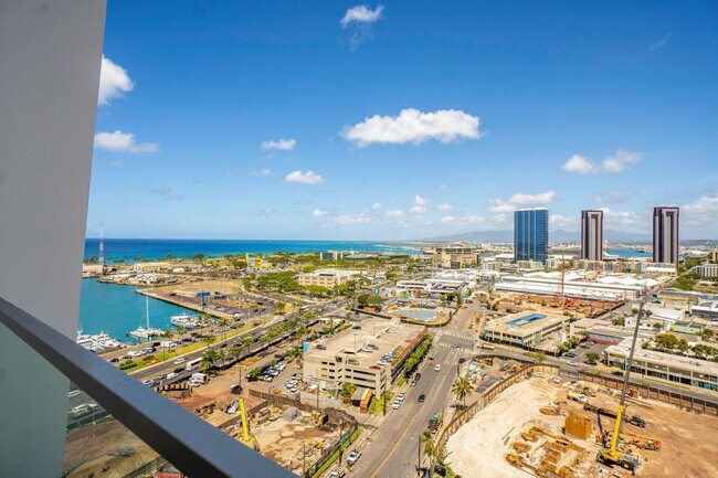 Building Photo - Koula #1905