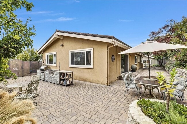Building Photo - 1378 Terrace Way