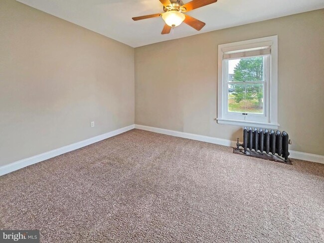 Building Photo - 778 Starr St