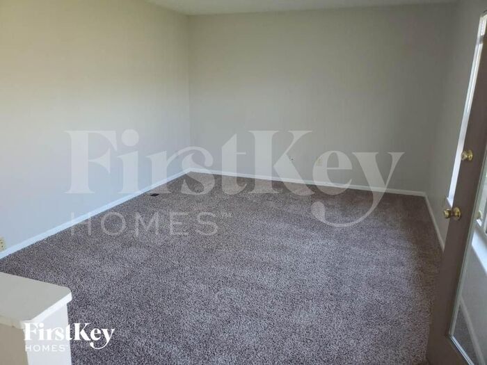 Building Photo - 4916 Rialto Ridge Dr