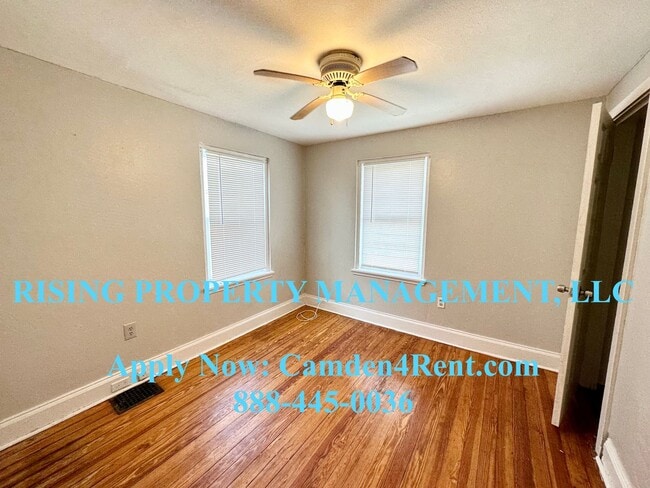 Building Photo - Newly Renovated 2 bedroom 1 bathroom home ...