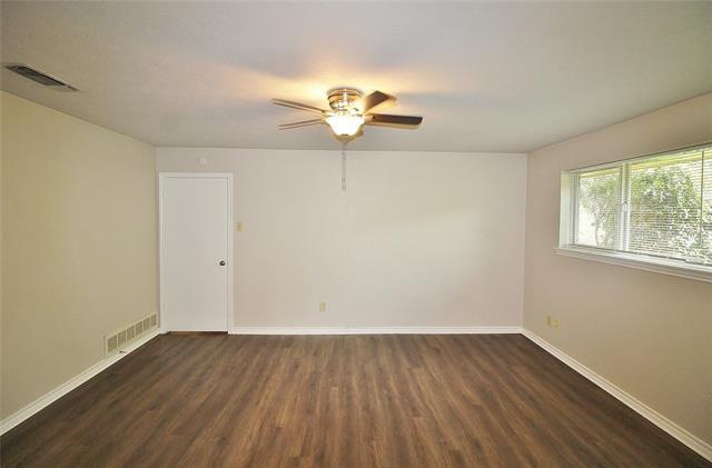 Building Photo - 4219 Oak Arbor Dr