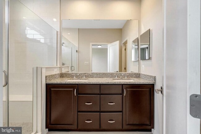 Building Photo - 14317 Beckett Glen Cir