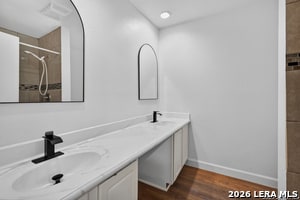 Building Photo - 4606 La Marquesa St
