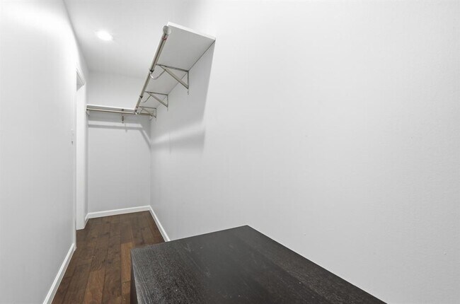 Building Photo - 3110 Red River St