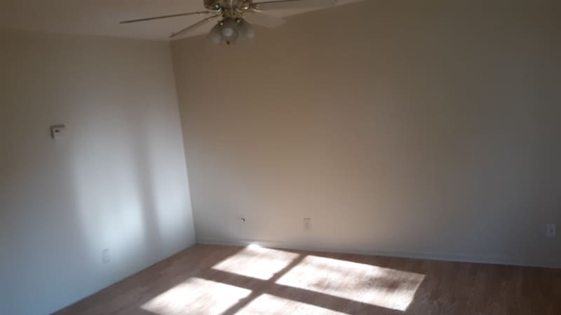 Building Photo - 2433 Oxford St