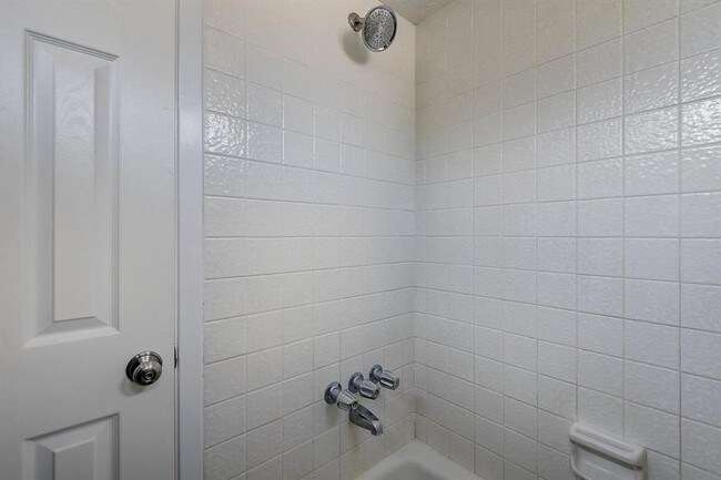 Building Photo - 20227 Tilstock Dr