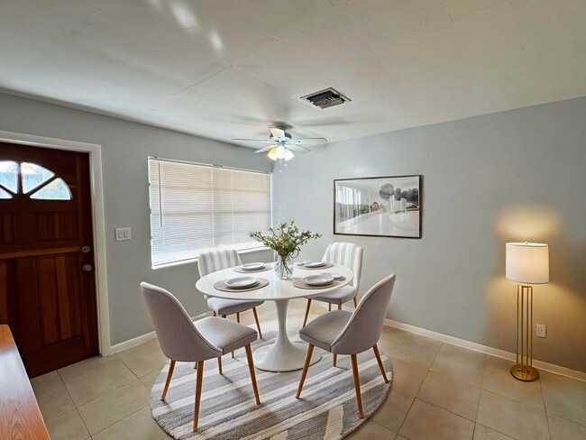 Building Photo - 8761 40th Ter N