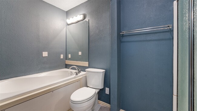 Building Photo - 3 Walter Pl