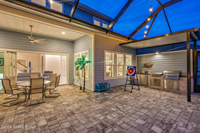 Building Photo - 452 Quail Vista Dr