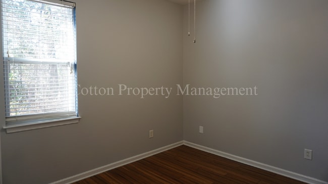 Building Photo - 9387 Night Harbor Dr