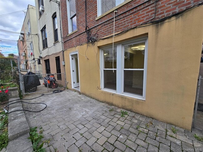 Building Photo - 32-64 45th St