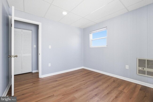 Building Photo - 444 Carrollton Dr