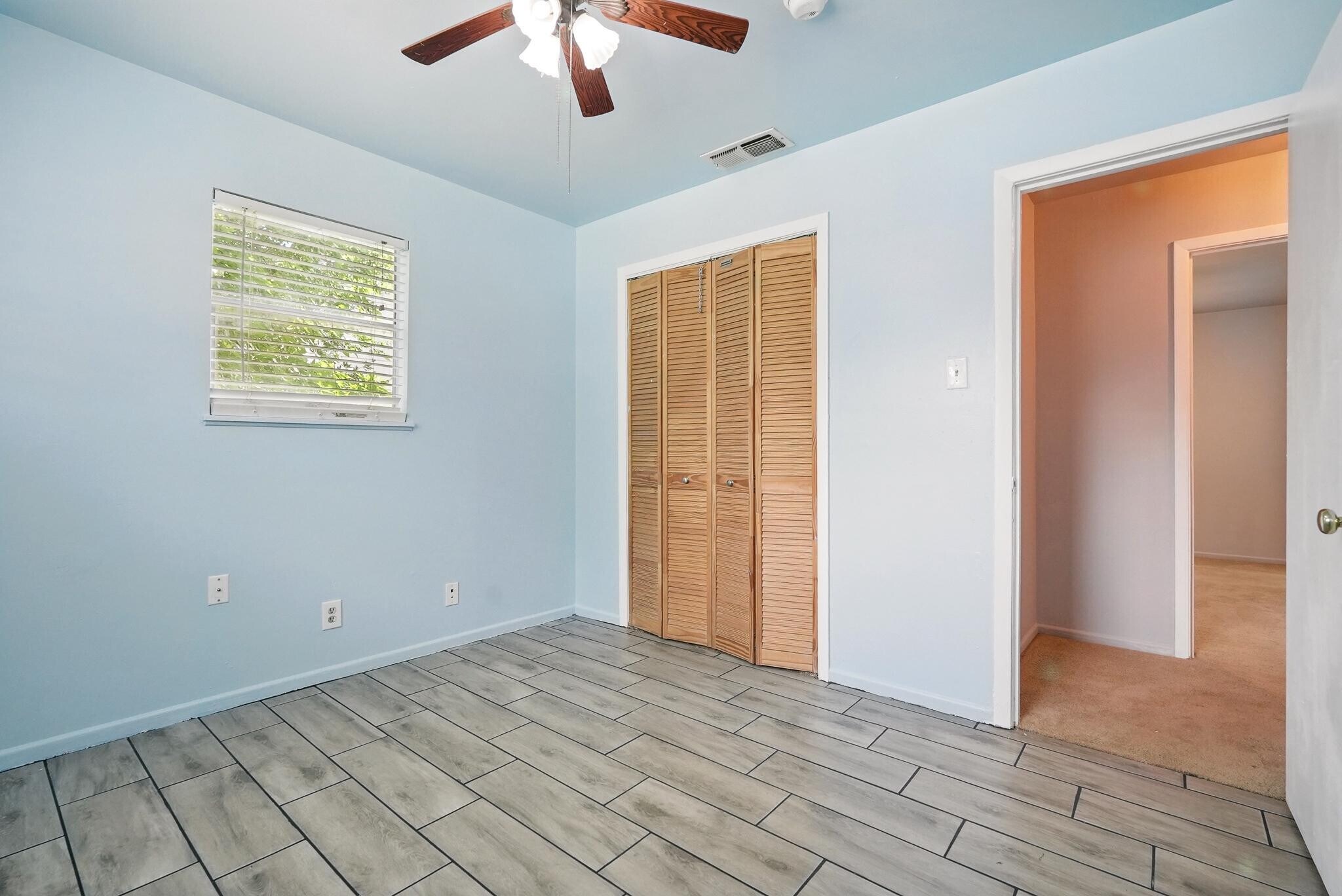 Building Photo - 2349 Marsalis Dr
