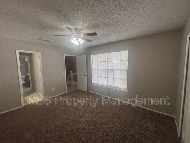 Building Photo - 4638 Lighthouse Cir