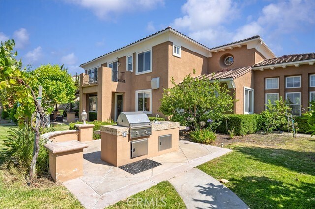 Building Photo - 2528 N San Miguel Dr