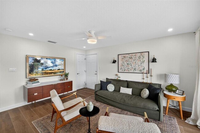 Building Photo - 5153 Salmon Dr SE