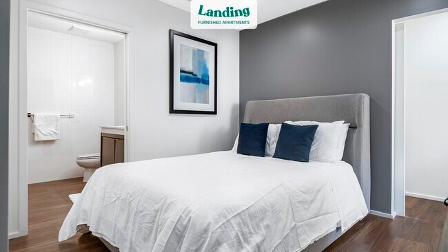 Building Photo - 9 E Mt Royal Ave