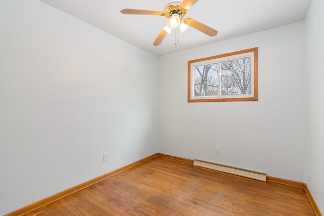 Building Photo - 307 Norfolk St